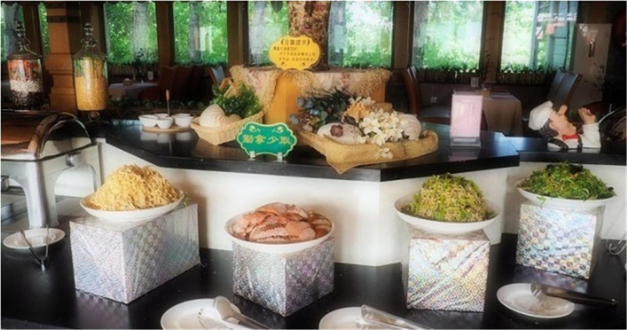 Harbin Volgamanor Hotel Acheng Bagian luar foto